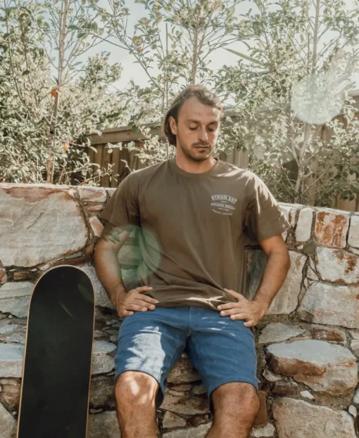 Byron Boards Tee | Wash Brown