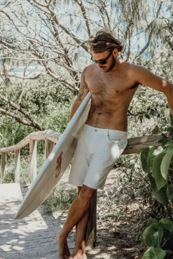 Floyd Cord Walkshort | Off White