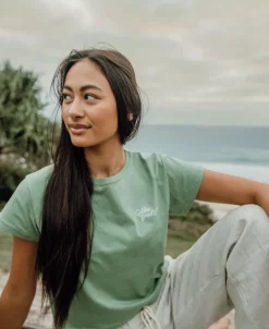 Hattie Tee | Moss