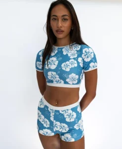 Indie Crop Tee | Hibiscus Azure / Off White